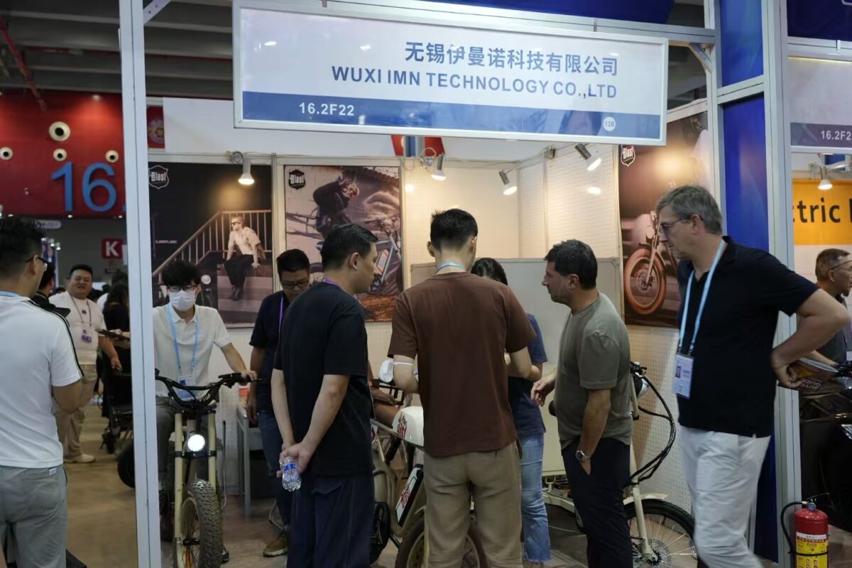 IMN design-led e-bikes drawing buyers at the 138th Canton Fair